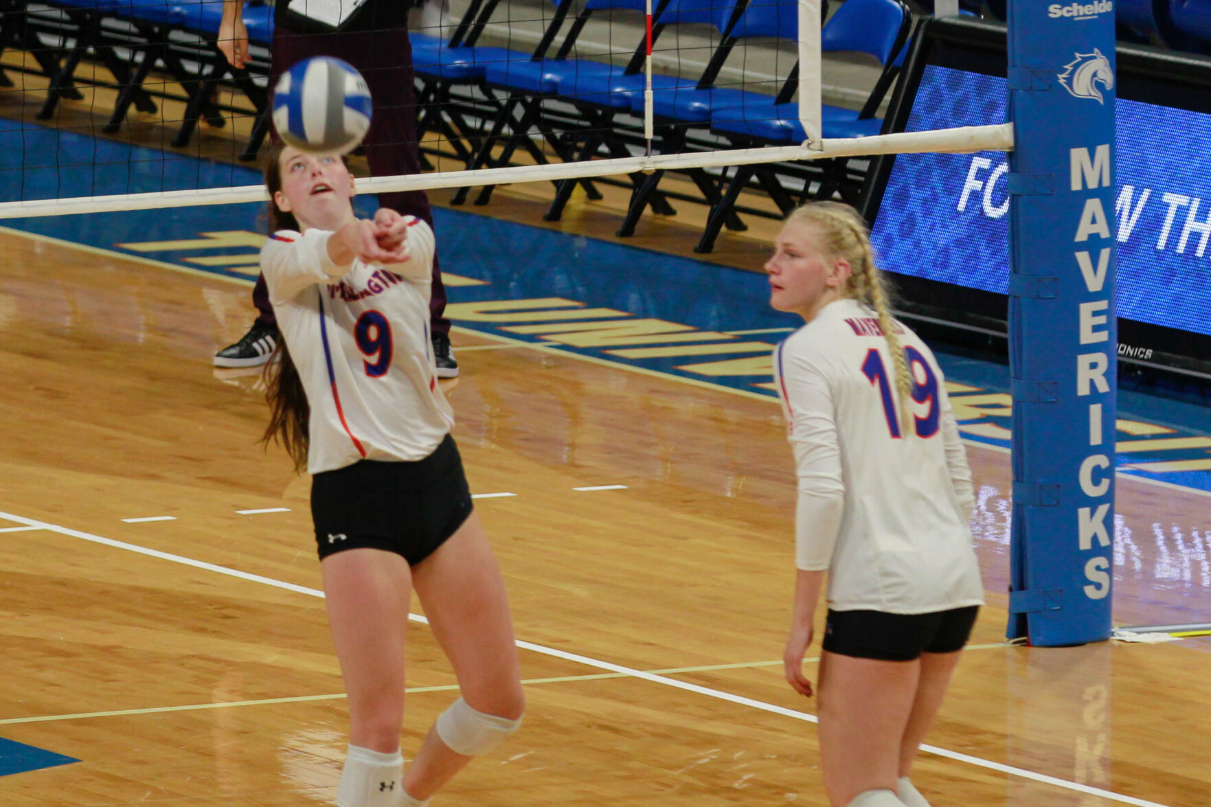 Photos: UTA volleyball earns first two wins of season at third annual Maverick Invitational